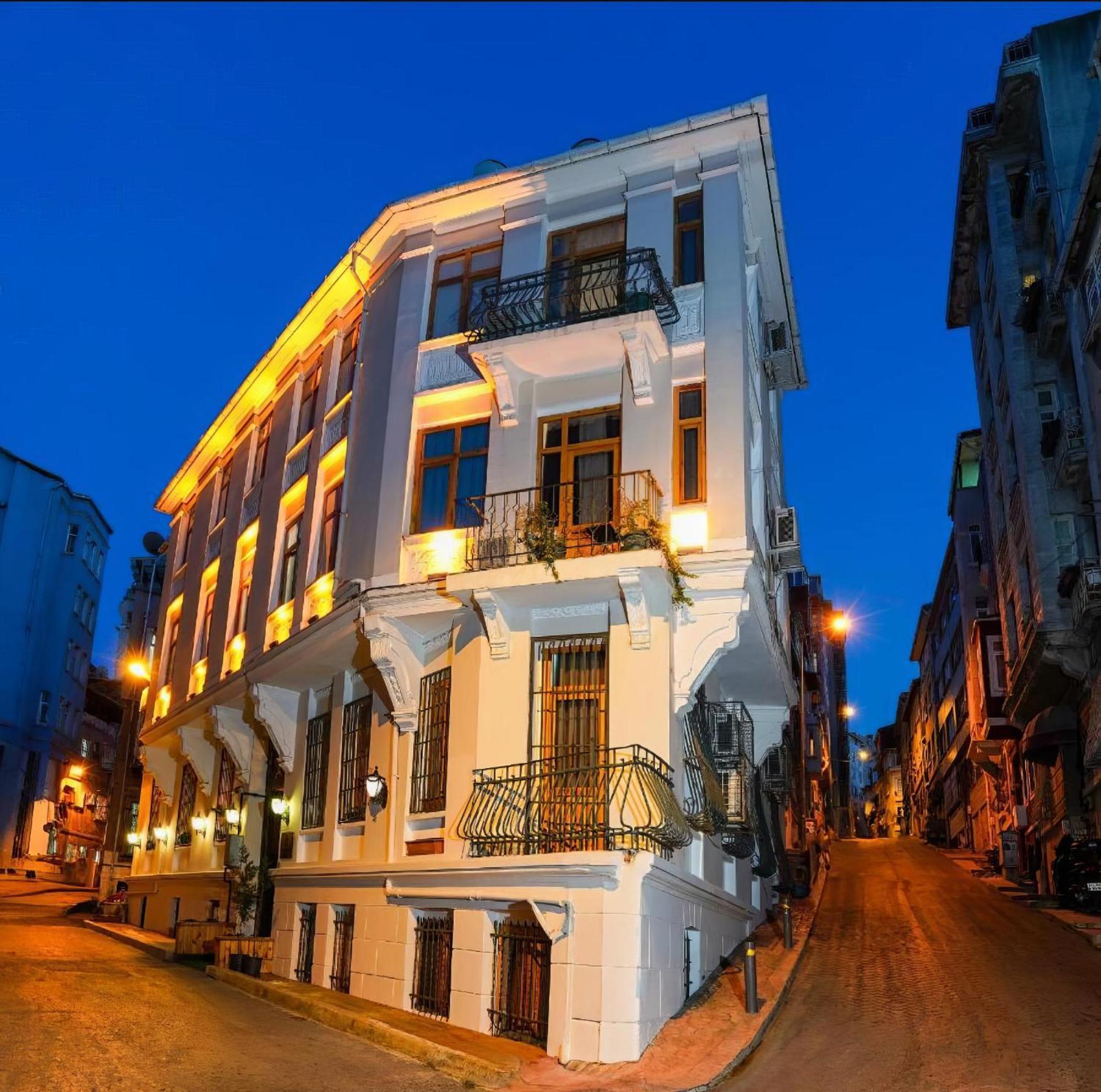 White Bolshoi Rooms İstanbul Dış mekan fotoğraf